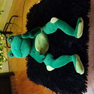 Green Leggy Frog Plush